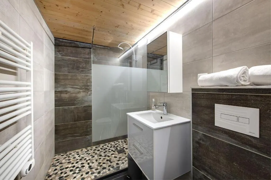 Appartement T1 Bis Hyper Centre De Lyon Entre Saone Et Rhone